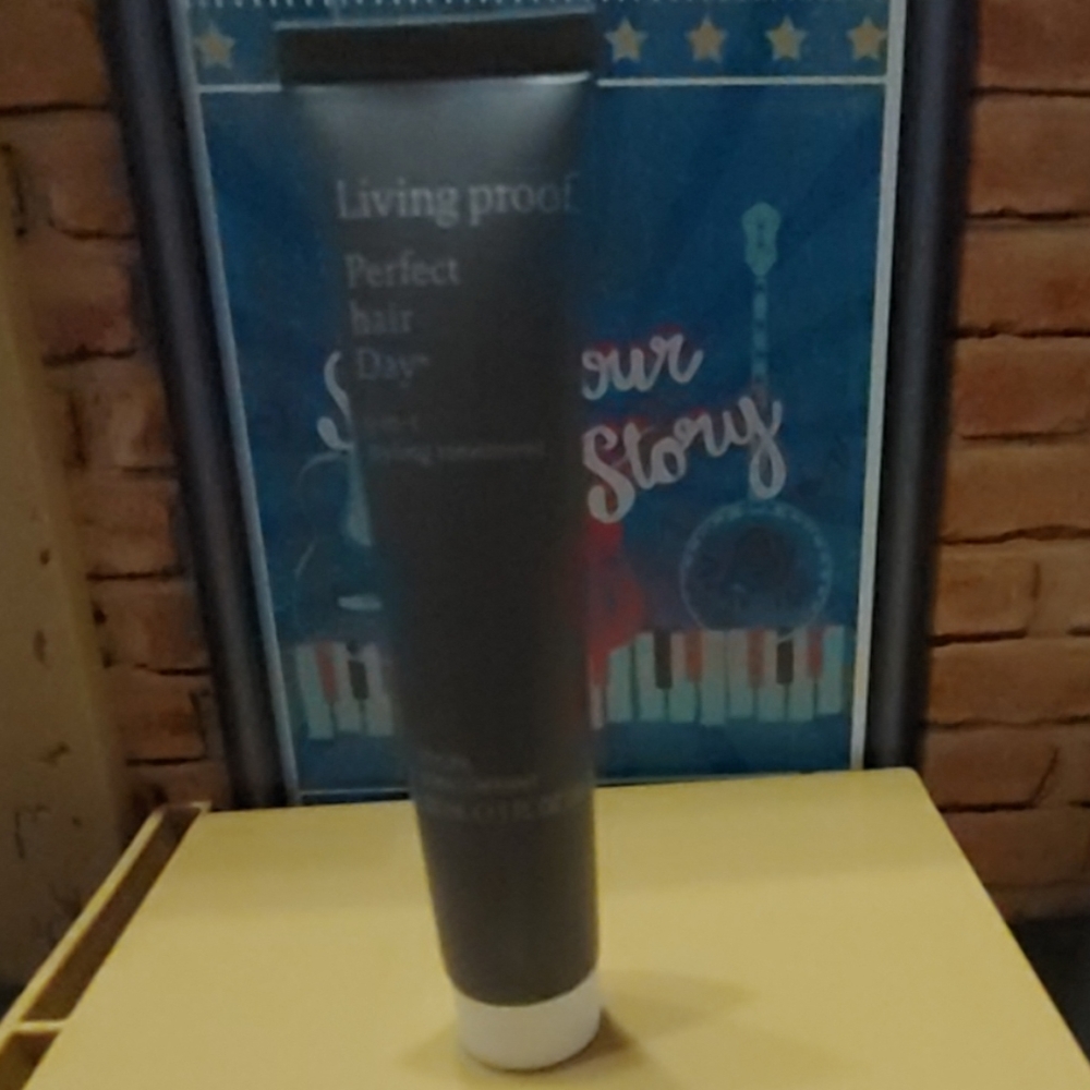 Beauty 4/20 Living Proof Perfect Hair Day 5 in 1